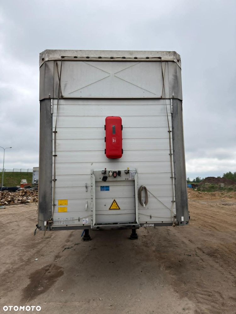 Schmitz Cargobull SCB * S3B - 5