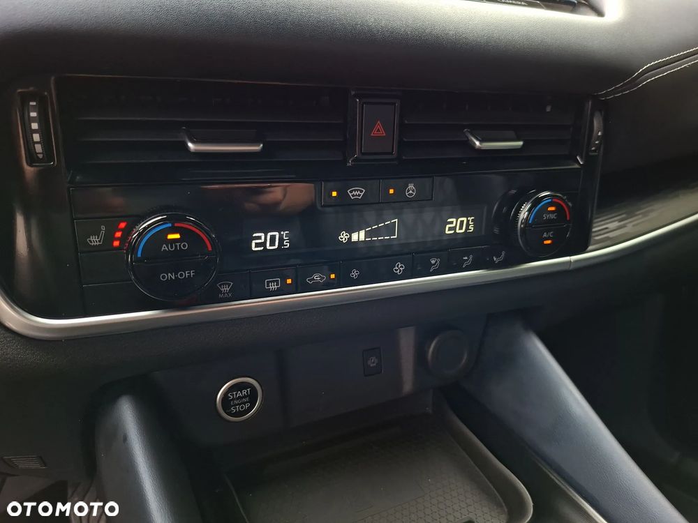 Nissan Qashqai 1.3 DIG-T 4x4 MHEV Xtronic Tekna+ - 22