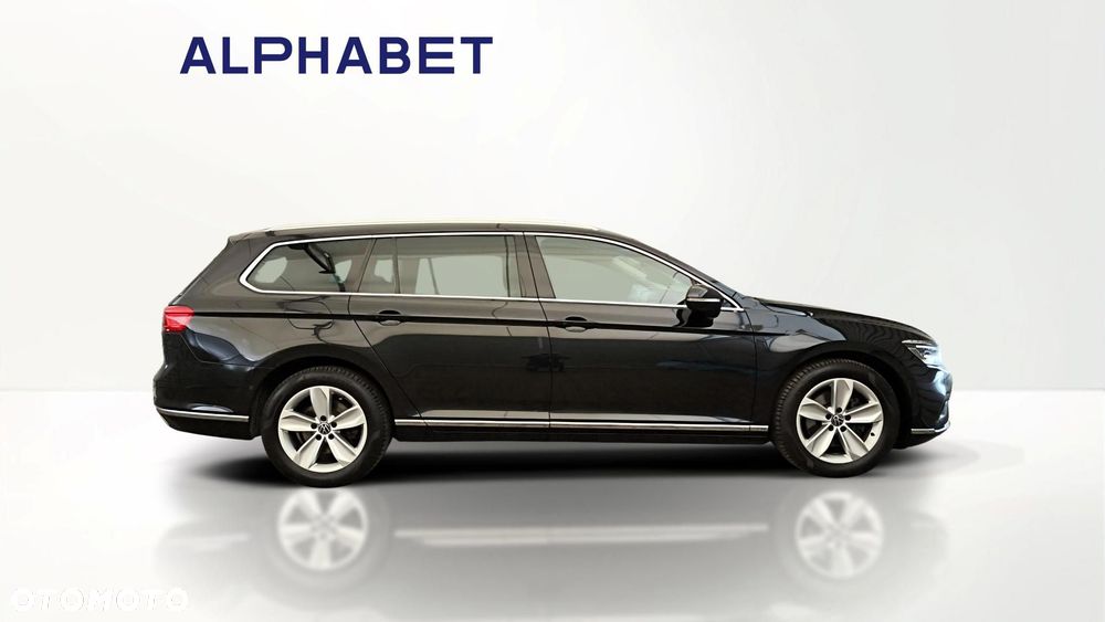 Volkswagen Passat - 6