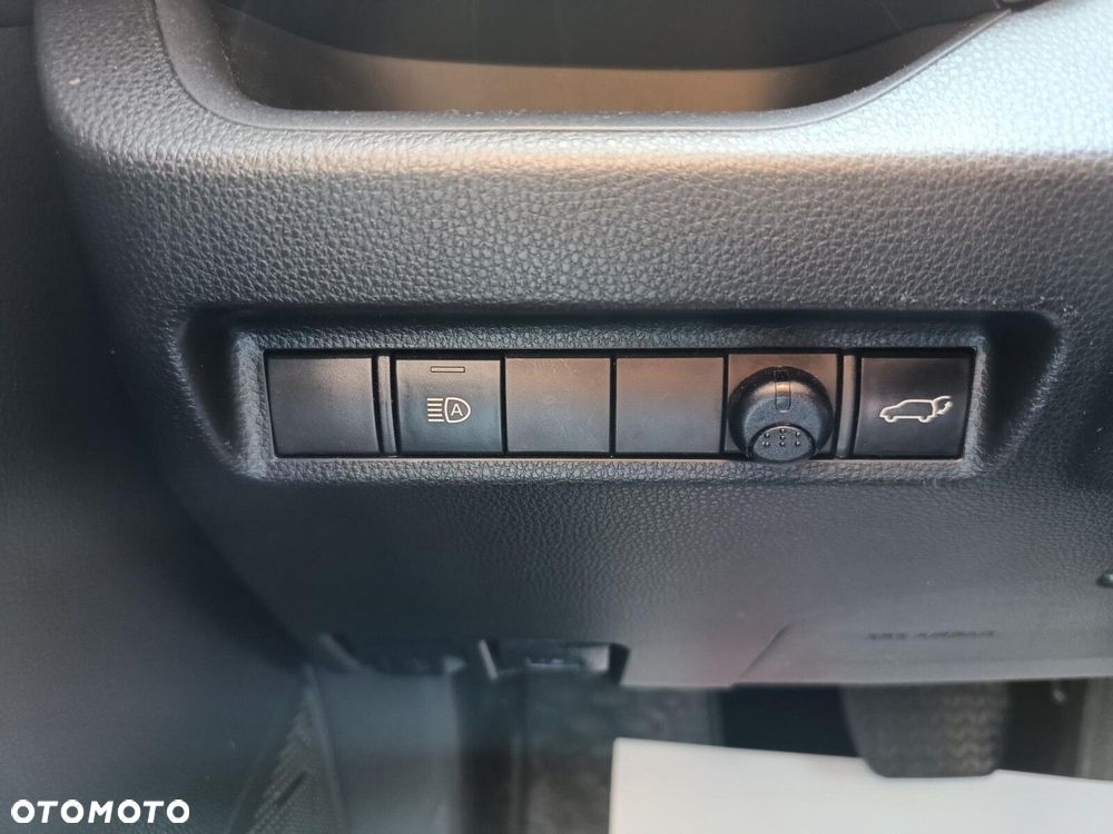 Toyota RAV4 - 23
