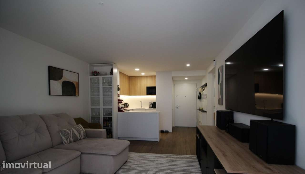 Apartamento T2 com jardim perto do mar em Vila Nova de Gaia - Grande imagem: 4/18
