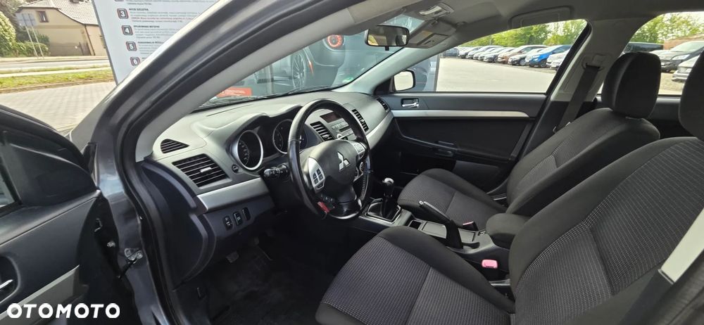 Mitsubishi Lancer 1.8 Instyle - 30