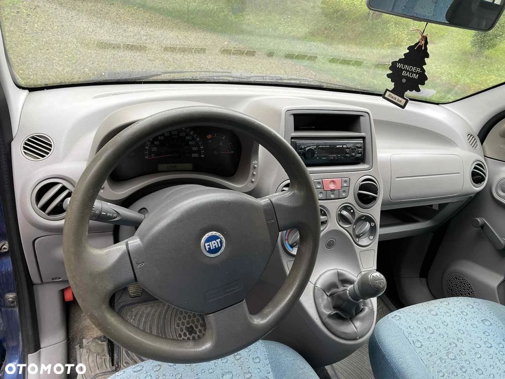 Fiat Panda 1.1 Active dla kobiet - 18