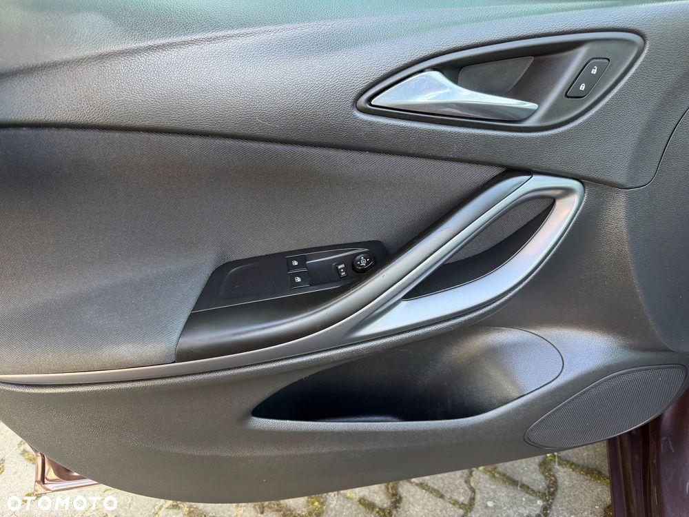 Opel Astra 1.4 Essentia - 14