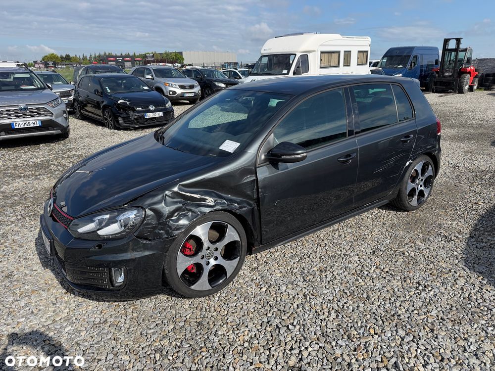 Volkswagen Golf 2.0 GTI DSG - 3