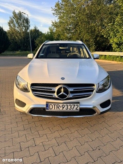 Mercedes-Benz GLC - 11