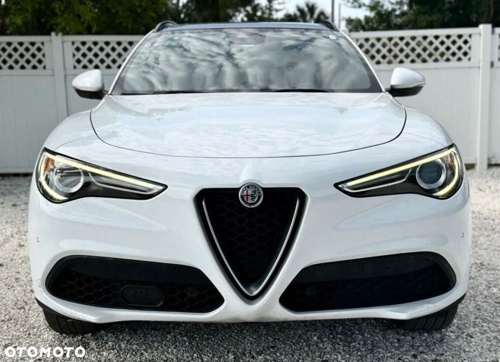 Alfa Romeo Stelvio 2.0 Turbo Veloce TI Q4 - 3