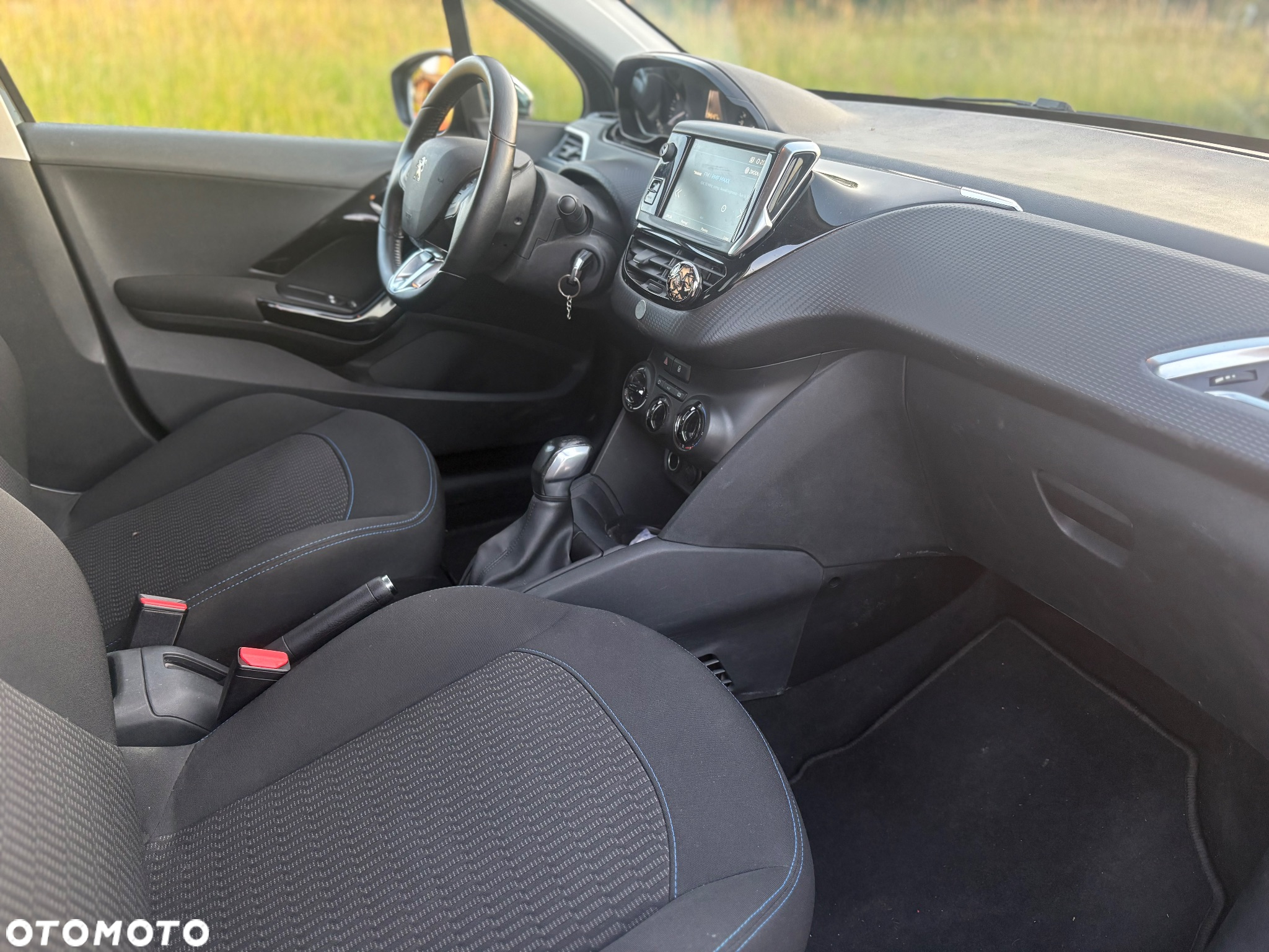 Peugeot 208 82 PureTech Style - 22