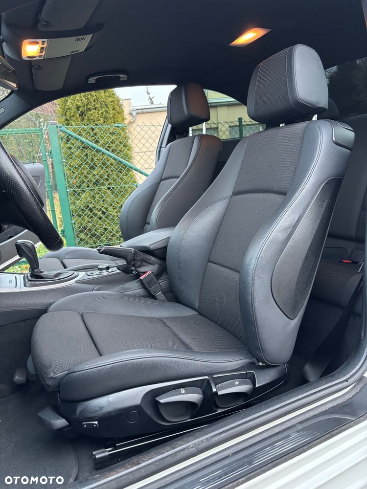 BMW Seria 1 118d Limited Edition Lifestyle mit M Sportpaket - 13