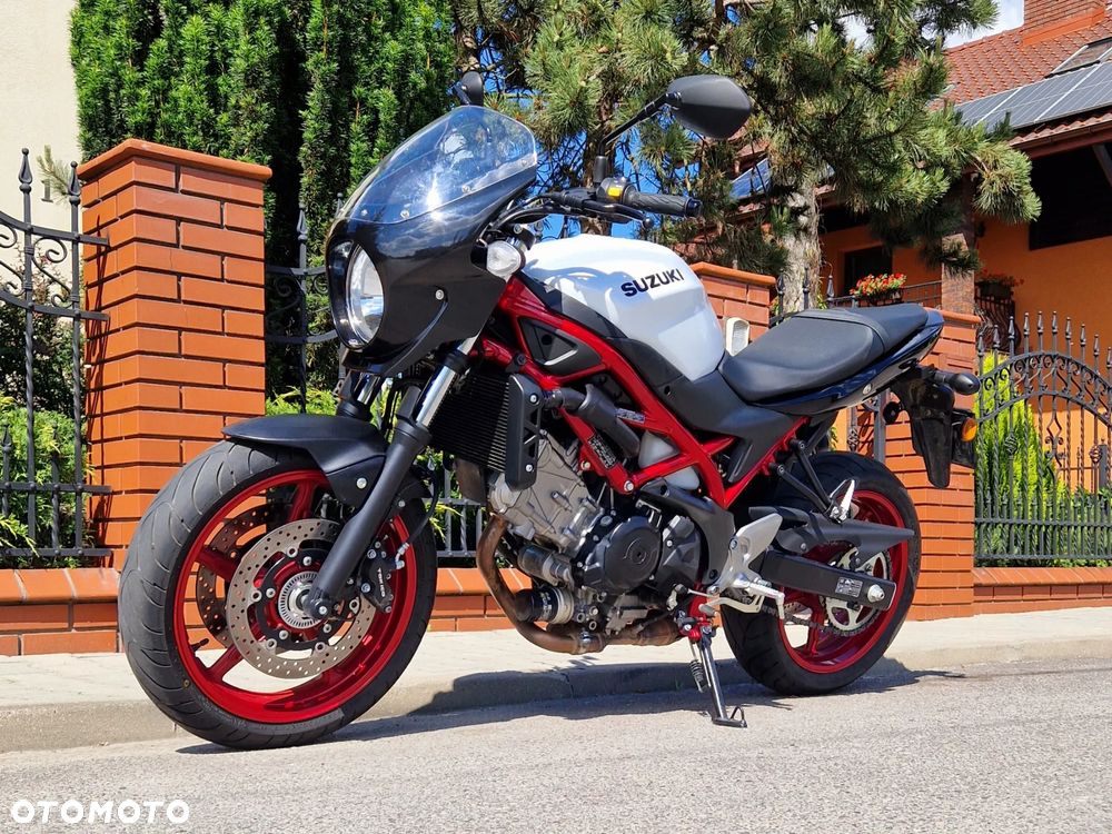 Suzuki SV - 4