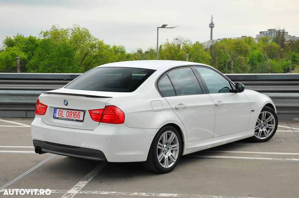 BMW Seria 3 318i Edition Sport - 4
