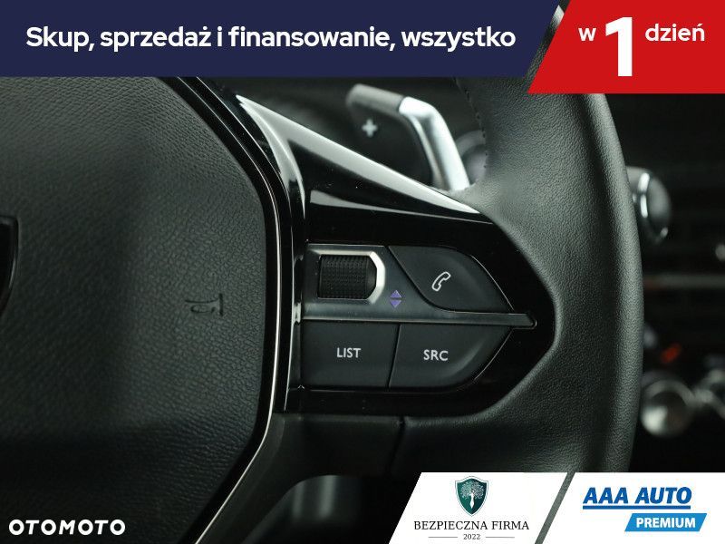 Peugeot 2008 - 18
