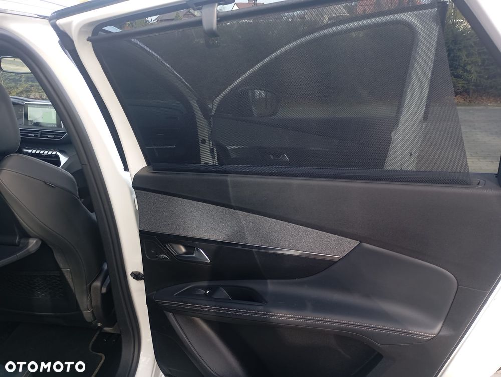 Peugeot 5008 1.6 PureTech GT Line S&S EAT8 - 18