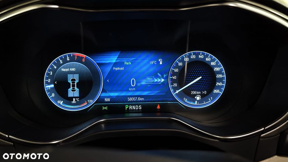 Ford Fusion 2.0 EcoBoost Titanium - 15
