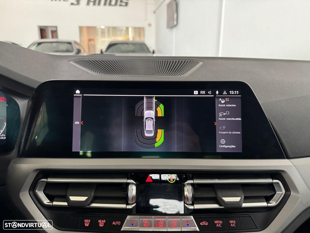 BMW 330 e Pack M Auto - 44