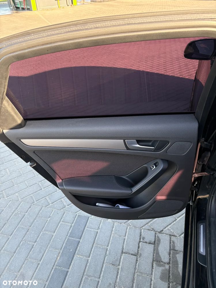 Audi A4 Limousine 2.0 TDI Quattro S tronic - 9