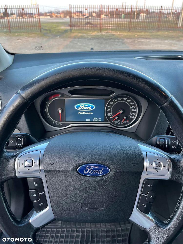 Ford Mondeo 2.0 TDCi Ghia - 10