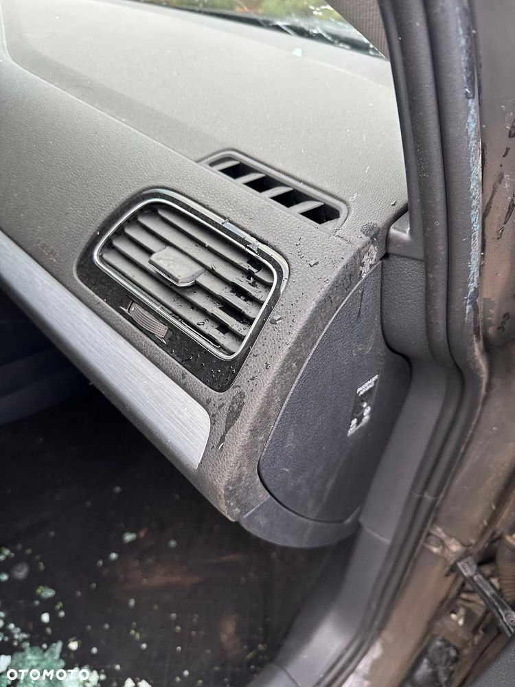 Volkswagen Golf 2.0 BlueTDI Cup - 10