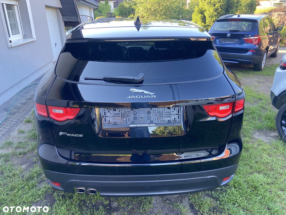 Jaguar F-Pace 20d AWD R-Sport - 7