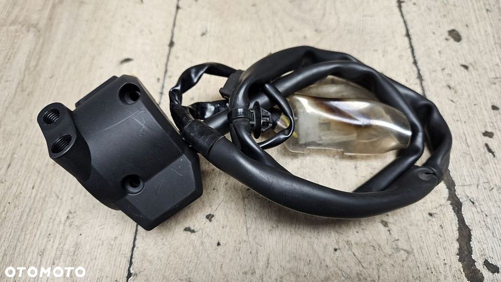 Przełącznik prawy Honda CRF 1000 Africa Twin  35130-MJP-G82 - 4