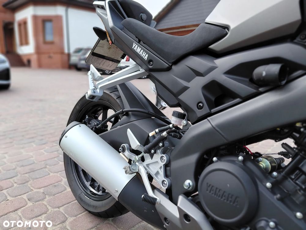 Yamaha MT - 9