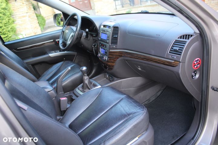 Hyundai Santa Fe - 36