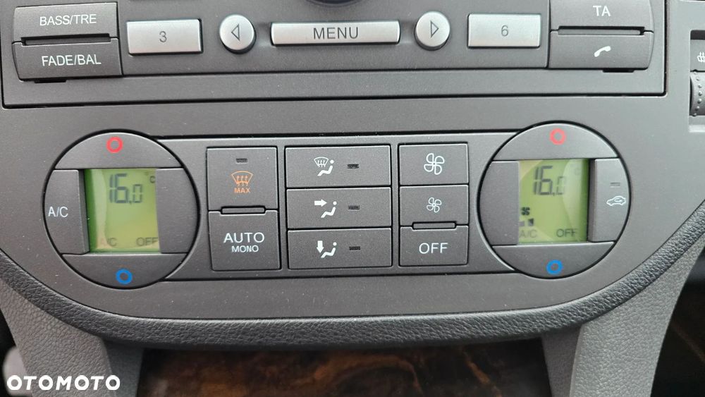 Ford Focus C-Max 1.8 Ghia - 18