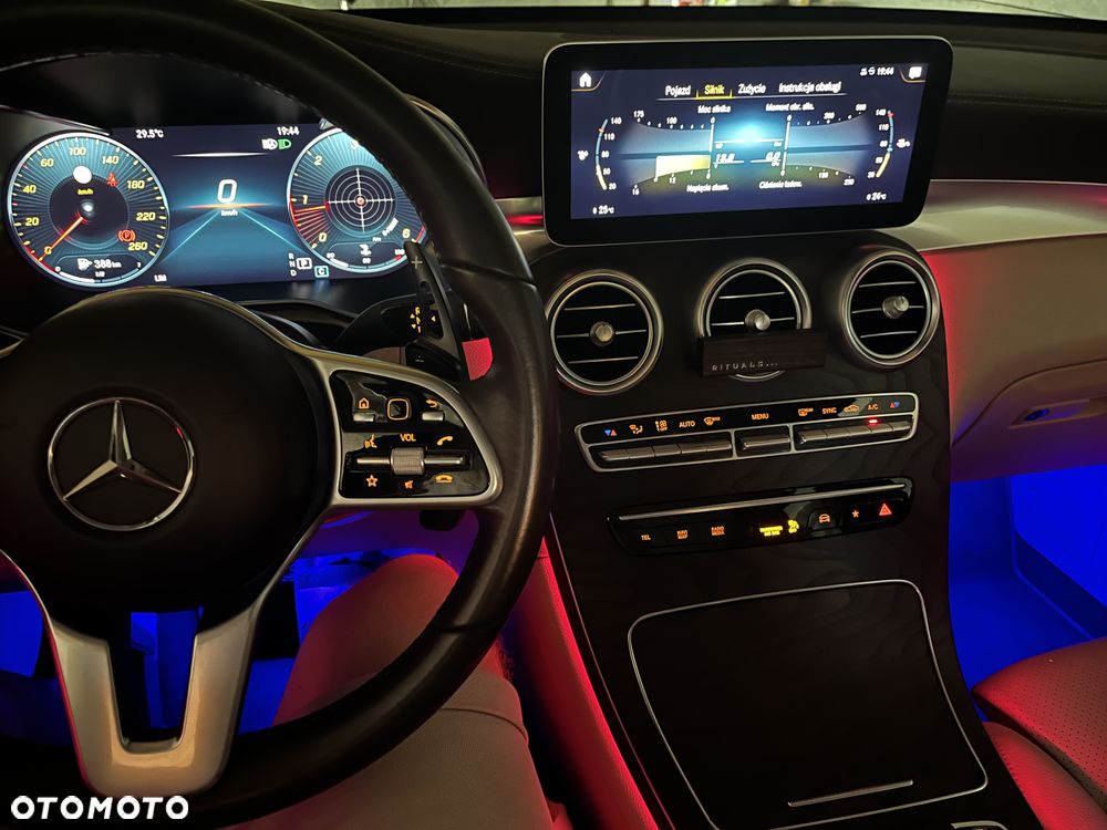 Mercedes-Benz GLC 220 d 4-Matic - 23