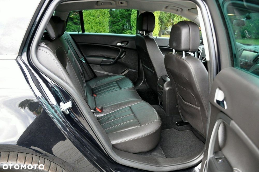 Opel Insignia - 19