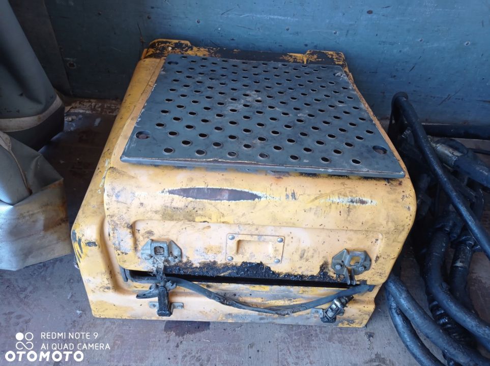 OSŁONA SILNIKA KOPARKA VOLVO EC360C EC460C * - 4