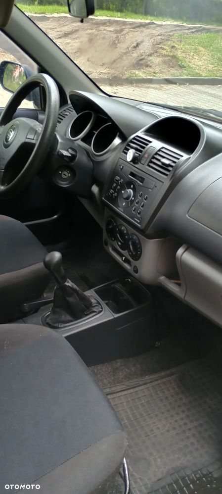 Suzuki Ignis 1.3 GC - 10