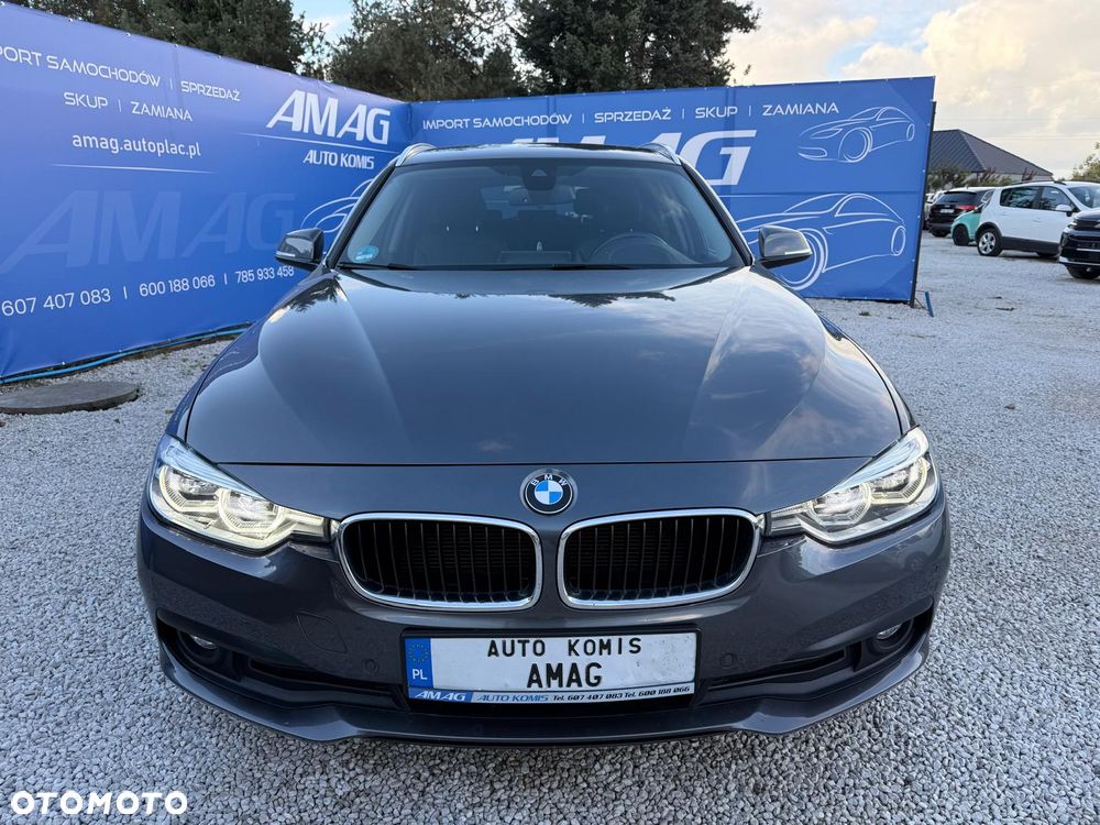 BMW Seria 3 2018 photo 3