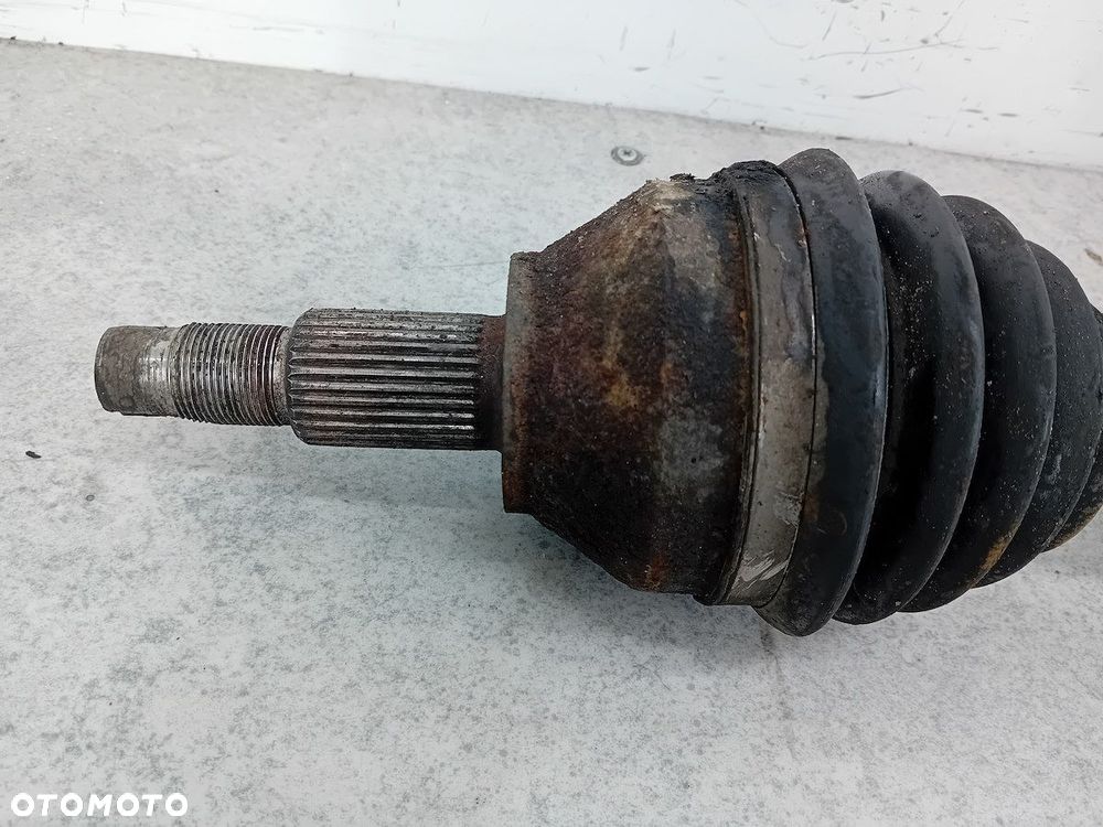 PÓŁOŚ PRAWA PRZÓD ALFA ROMEO 159 1.9 JTDm - 2