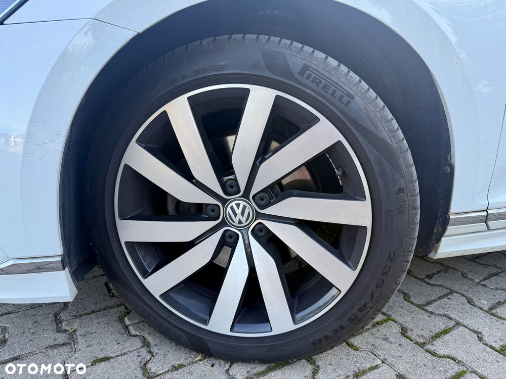 Volkswagen Passat 2.0 TDI SCR (BlueMotion Technology) DSG Comfortline - 8