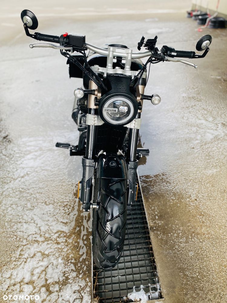 Benda Chinchilla 125 - 3