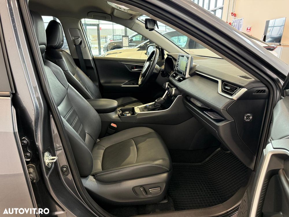 Toyota RAV4 2.5 VVT-iE 4x4 Luxury - 19