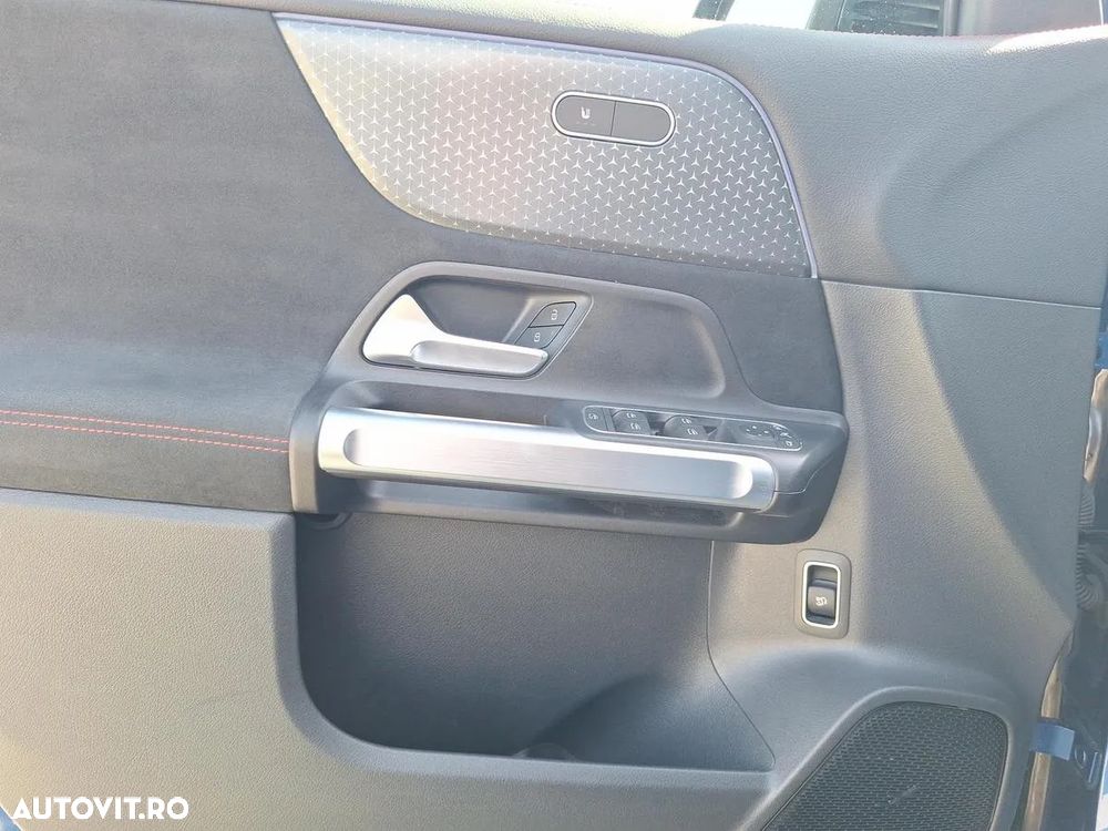 Mercedes-Benz GLB 220 4MATIC MHEV Aut. - 18