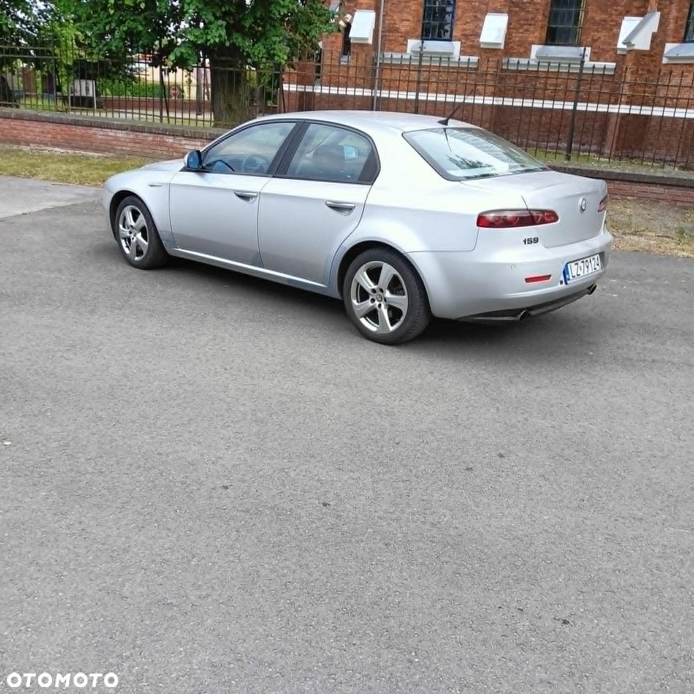 Alfa Romeo 159 - 8
