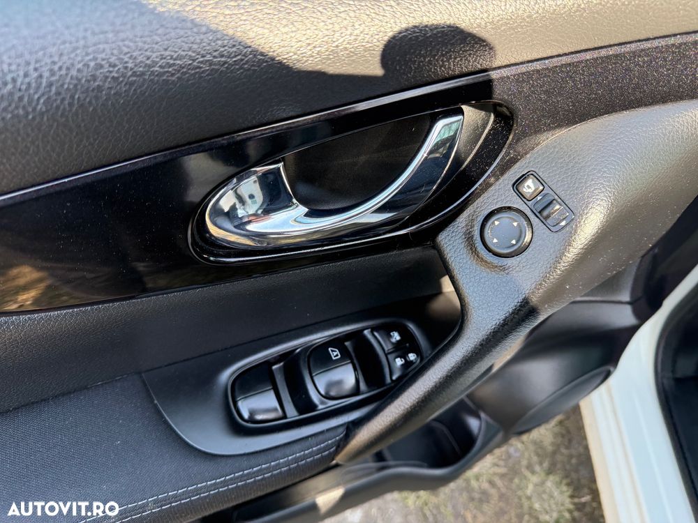 Nissan Qashqai 1.5 DCI TEKNA - 21