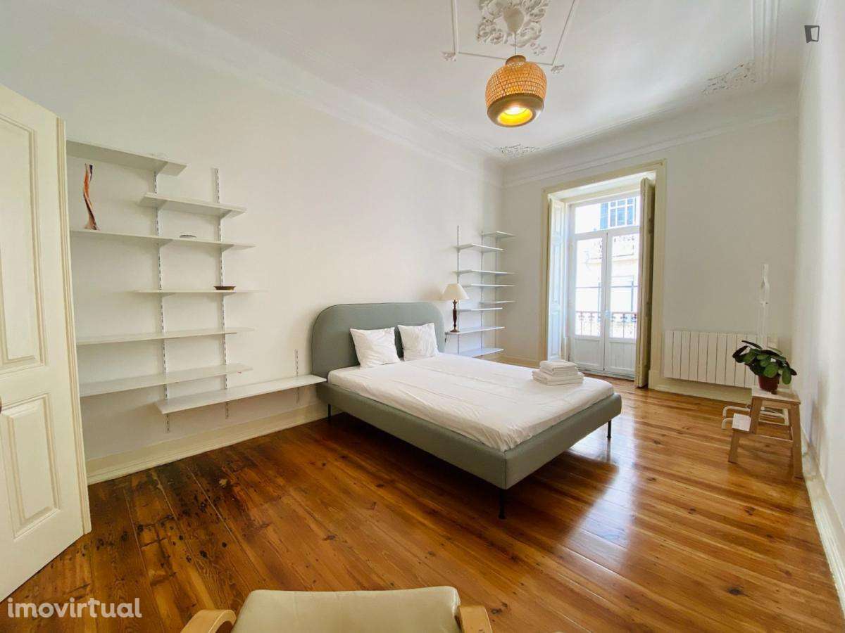 Apartamento com 2 quartos - localizado em Intendente Lisbon - Grande imagem: 4/30