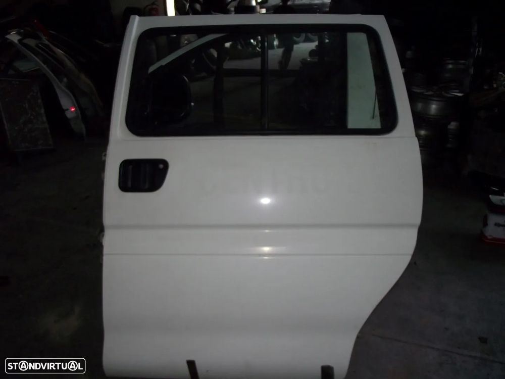 Porta Lateral Esq Mitsubishi L400 - 1998 / 2024 - 1