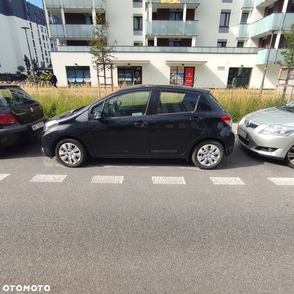 Toyota Yaris 1.0 Terra - 2