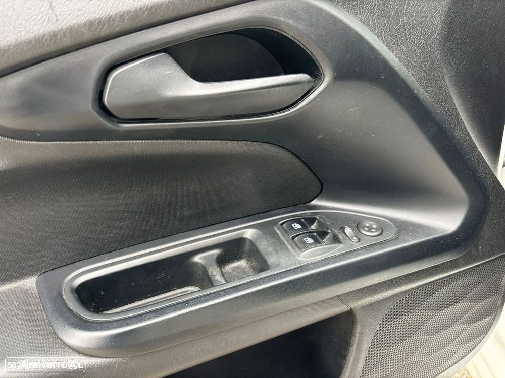 Fiat Tipo 1.3 M-Jet Pop - 17