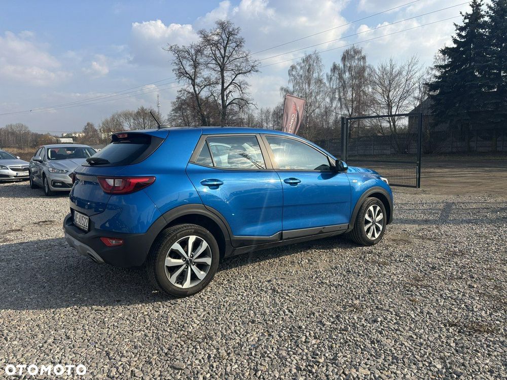Kia Stonic - 12
