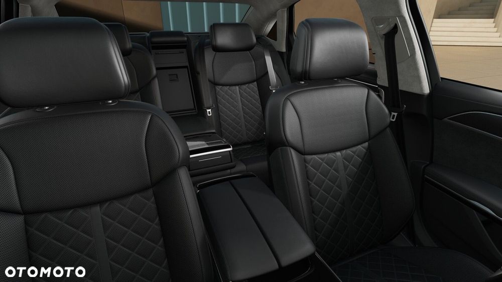 Audi S8 TFSI mHEV Quattro Tiptr - 11