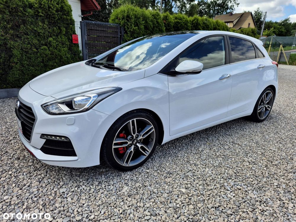 Hyundai i30 1.6 T GDI Turbo - 11