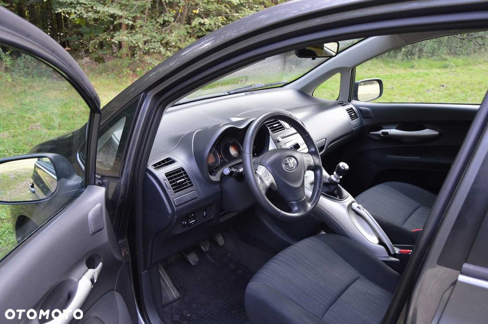 Toyota Auris - 6