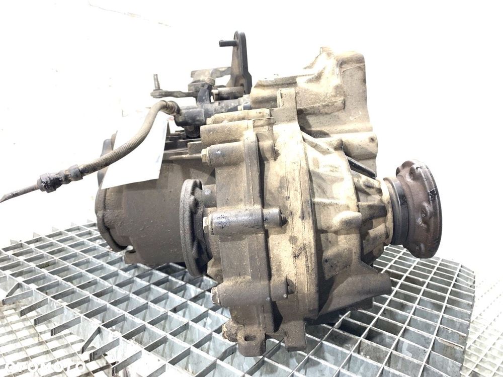 SKRZYNIA BIEGÓW  VW GOLF VII (5G1, BQ1, BE1, BE2) 2012 - 2022 1.6 TDI 81 kW [110 KM] olej napędowy - 4