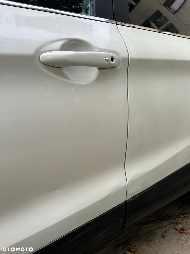 Nissan Qashqai - 11