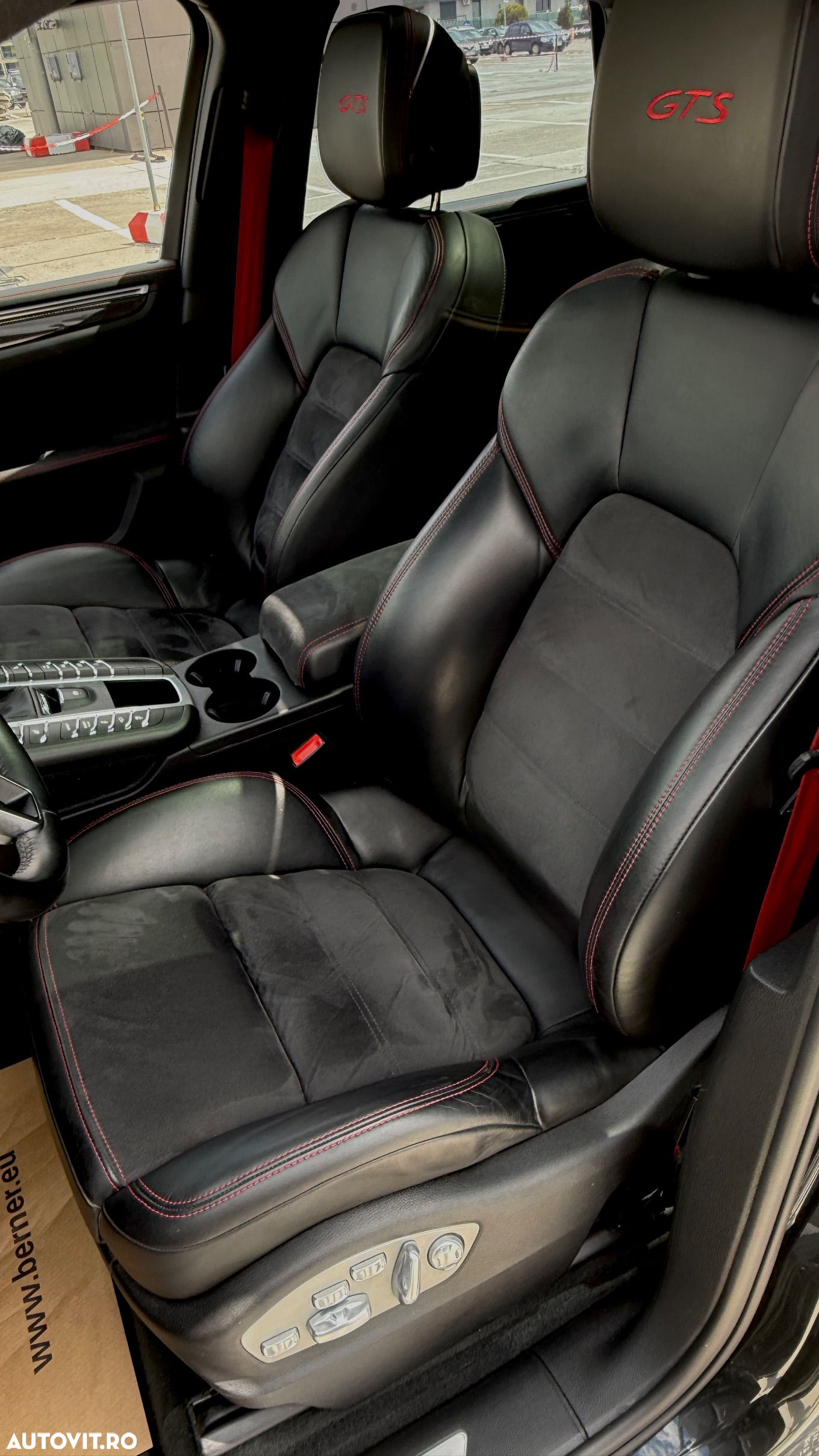 Porsche Macan GTS PDK - 12